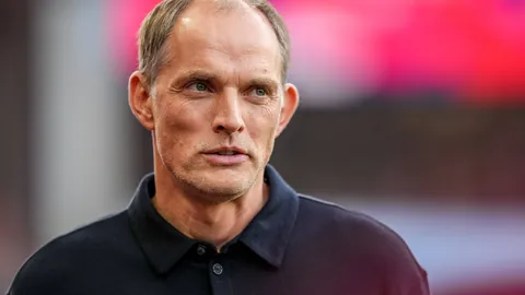 谢周三主教练罗尔或成范尼接班人，南安普顿亦表关注